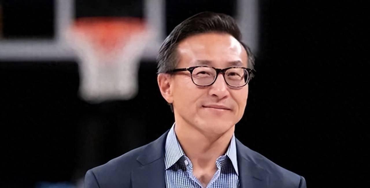 篮球赛场上,金钱永不满足的商业巨头,篮网队老板蔡崇信,再次掀起轩然