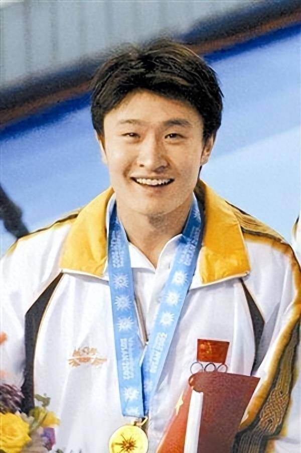 曾是郭晶晶绯闻初恋男友,意外失误痛失奥运金牌,33岁因车祸去世_跳水