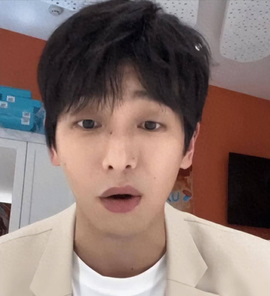 这一次,彭昱畅打了多少"两面派"男星的脸_女友_网友_因为