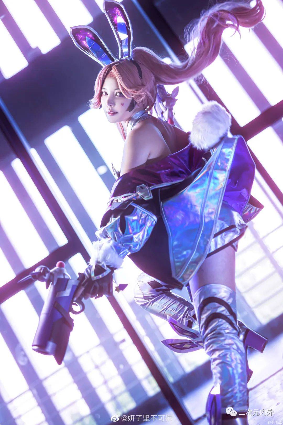 cos场照~《英雄联盟》幻灵战队女枪_摄影_坚不可摧_shadow