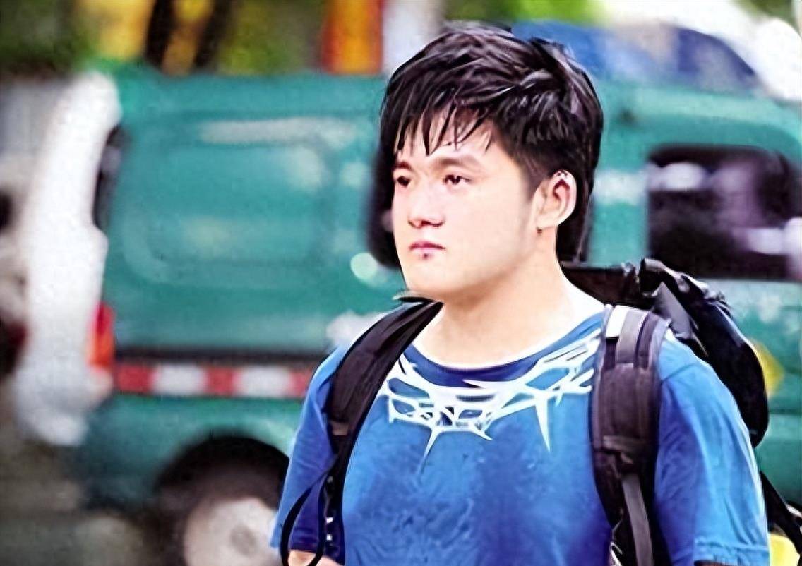 30年的秘密,自己确实有一个儿子,刘德华很惊讶_张艺谋_杨建新_孩子