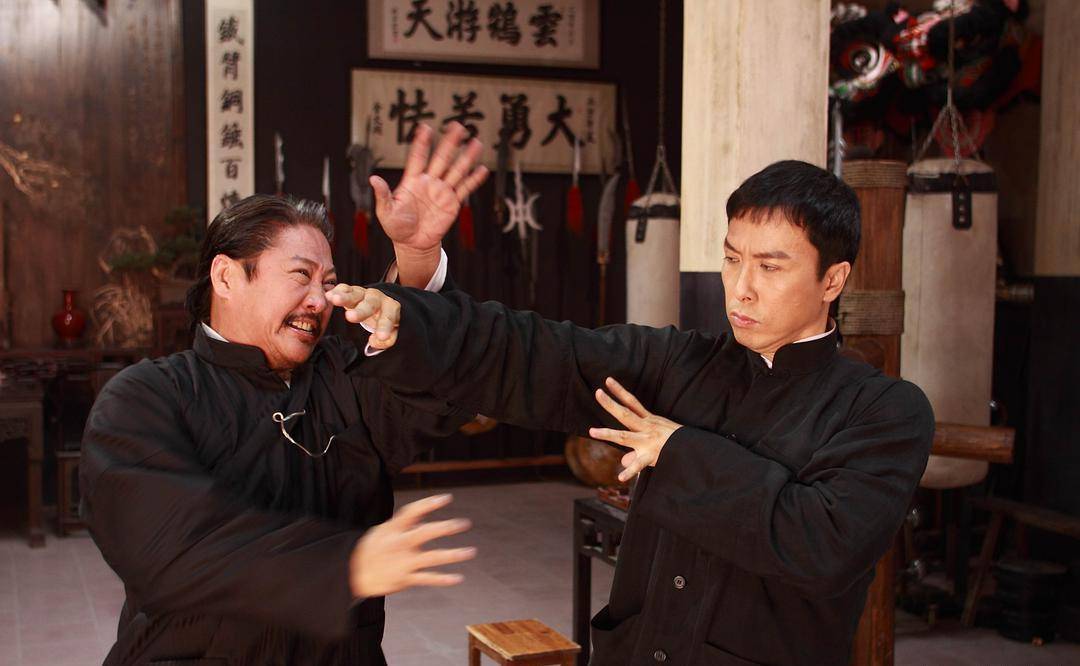 洪金宝的答案让人意外_功夫_李小龙_大哥