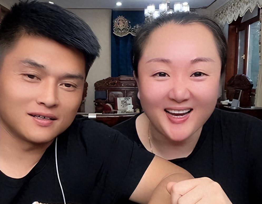 网红北京胖姐:拿命吃赚到2亿,疑似脑出血,称死后遗产全给老公_直播