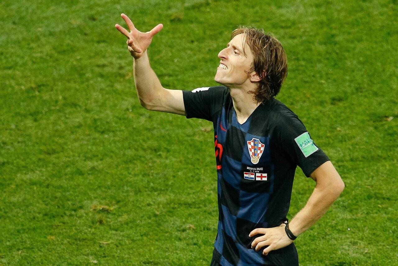 作为克罗地亚足球历史上最伟大的球员之一,魔笛在国际比赛中表现出色