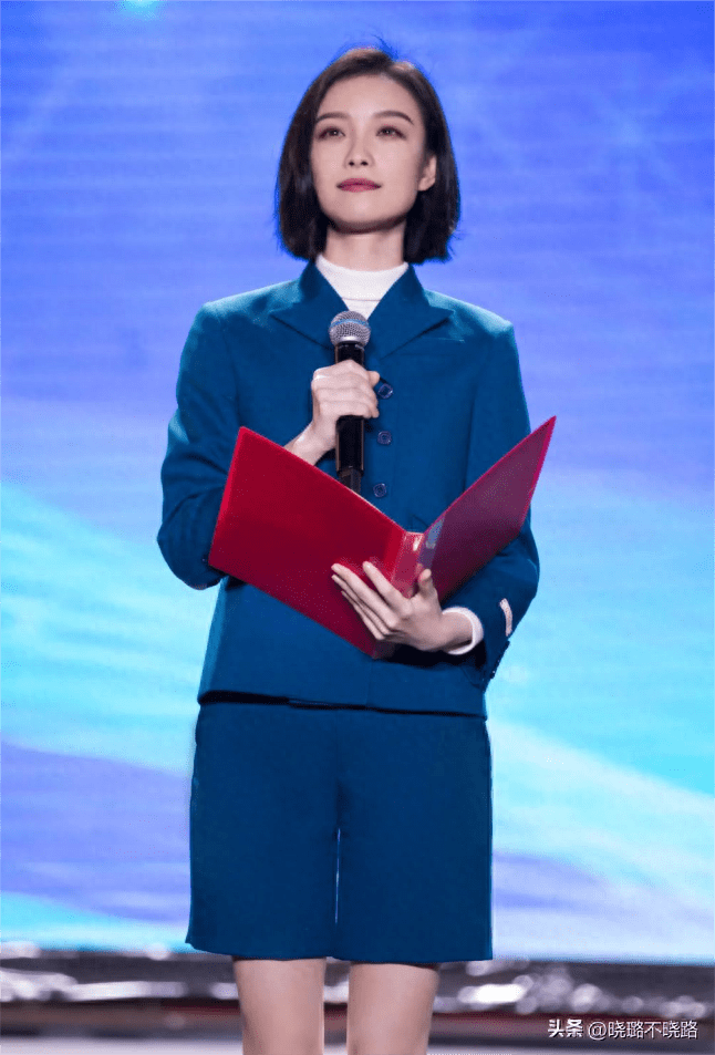 剪掉你的长发吧,今年"一刀切短发"火了,瞧宋慧乔,倪妮多高级_女生