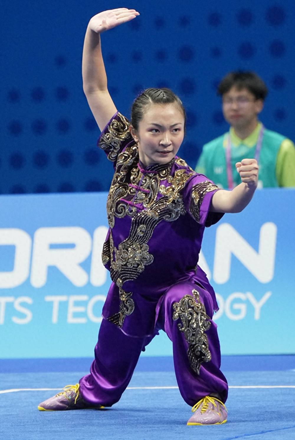 选手李祎夺得武术女子长拳金牌!_比赛