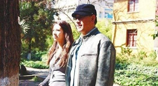 父爱融化怨恨,姜文与女儿父女深情,催人泪下_桑德琳_姜一_爸爸
