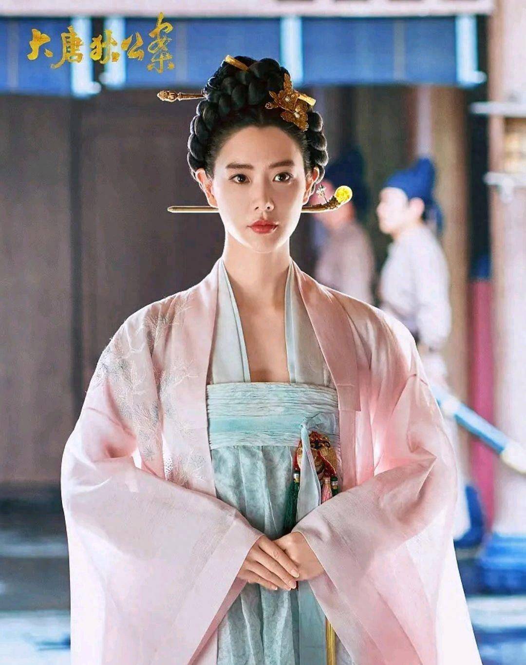 韩国人参与这倒没什么,争议点是,让韩国人演高句丽人,还穿着中国传统