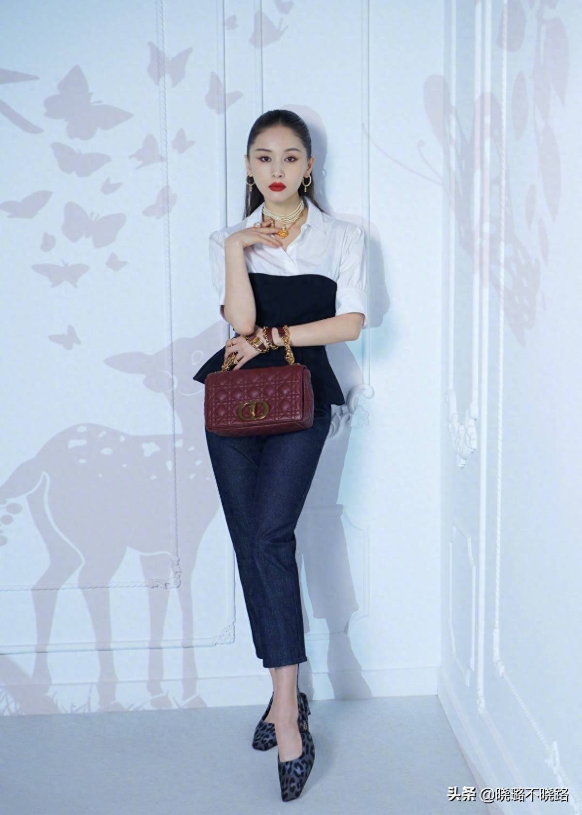 学158的王子文这样穿,真气质_线条_女生_上衣