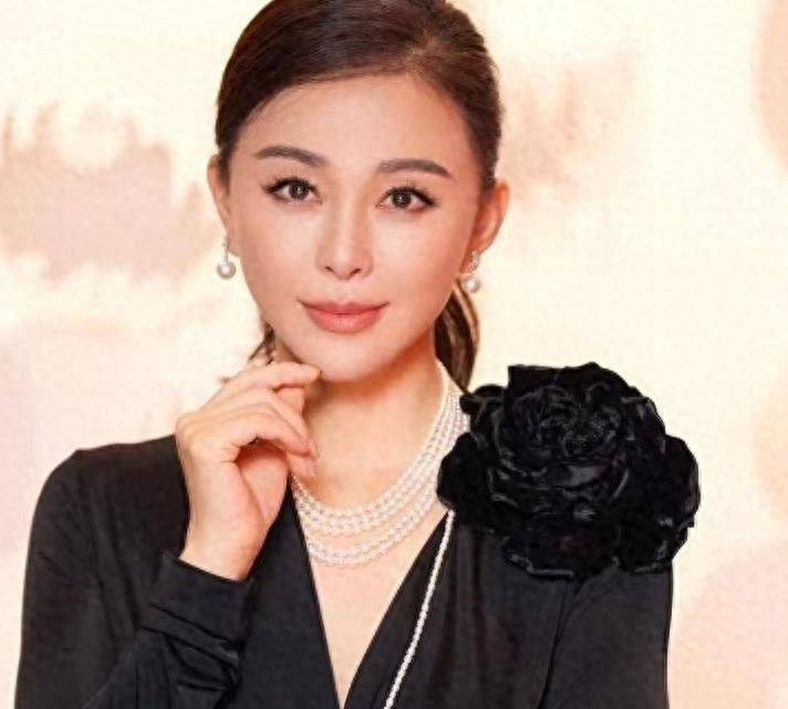 伊能静最后的回复好评_视频_郑涵文_国籍