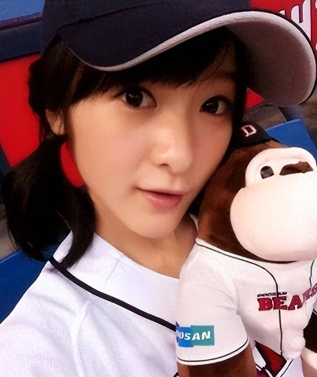 演员小爱 搜狐网