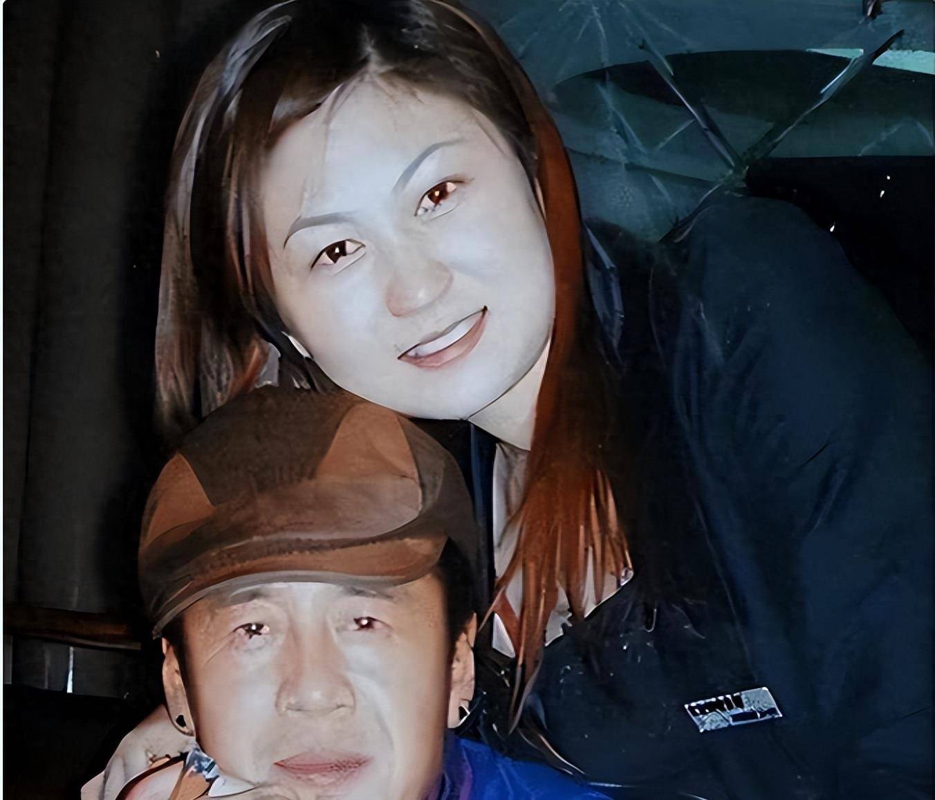 从万人追捧到"无人问津",哪怕有着那英扶持,杨坤还是走向下坡_父母_陈