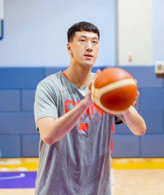 男篮亚运3人需调整,辽粤2人在内,杨瀚森替余嘉豪,顾全替杜润旺_付豪