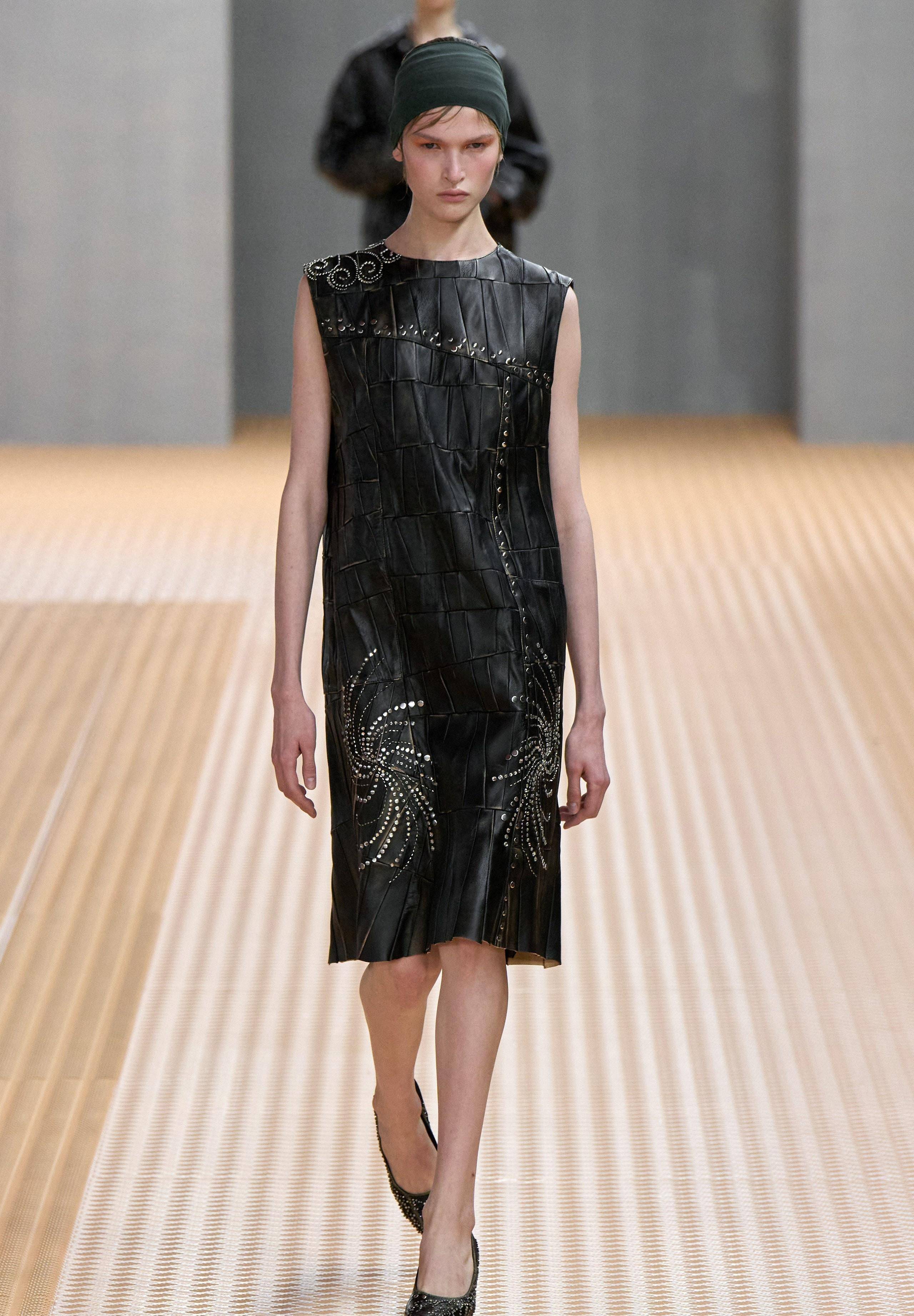 miuccia prada 强调让我们谈谈衣服