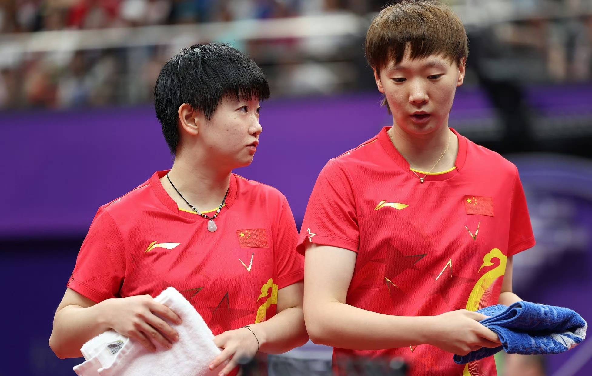 孙颖莎王曼昱四朵金花晋级女双八强,国乒单项比赛目前保持全胜!