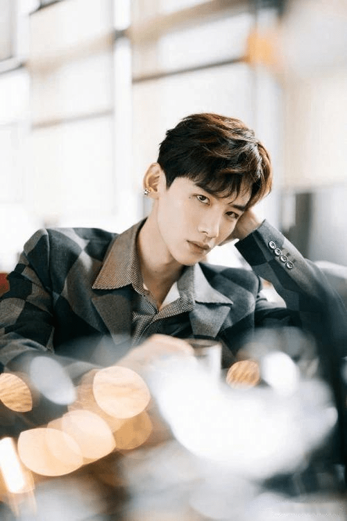 娱乐吃瓜爆料:胡歌,赵丽颖,杨超越,杨紫,鞠婧祎,王一博_视频剪辑_演技