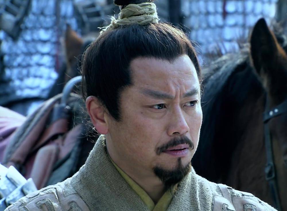 名,还给了他"镇国家,抚百姓,给馈响,不绝粮道,吾不如萧何"的高度评价