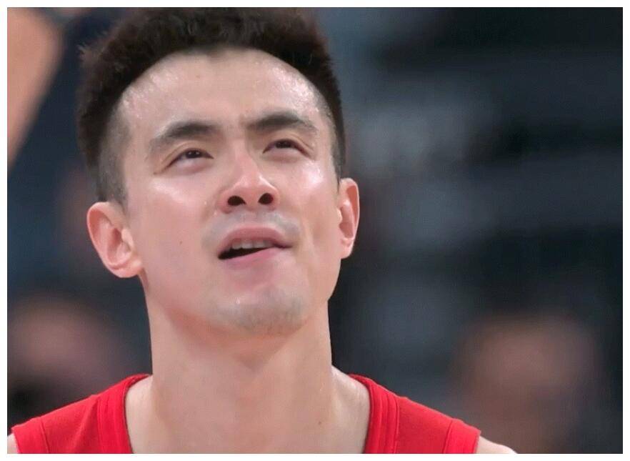 中国男篮惨遭菲律宾逆转,赵睿一脸苦笑,姚明倒吸凉气_比赛_球员_世界