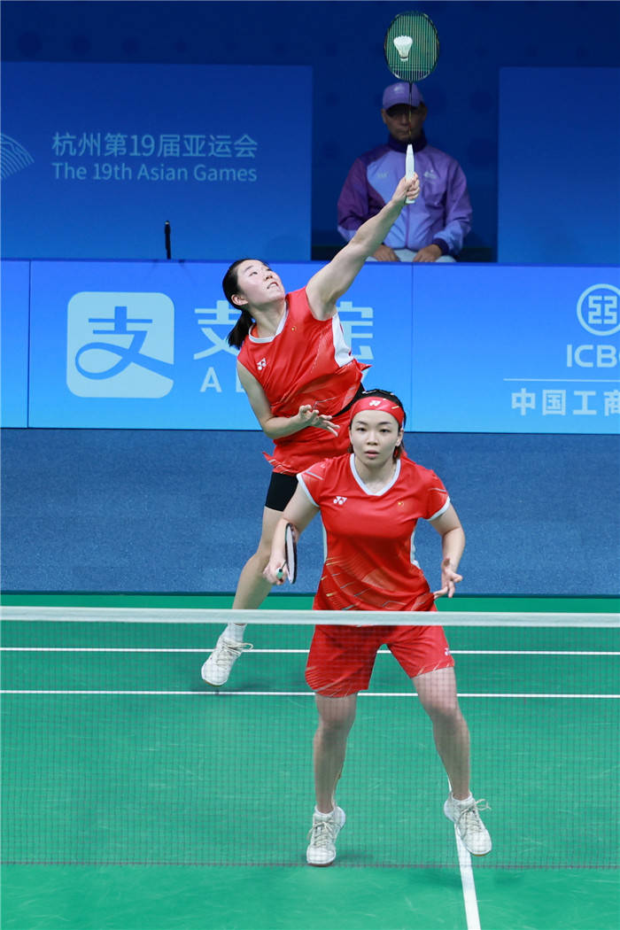 刘勃 张政 张宽)10月7日,杭州第19届亚运会羽毛球女子双打决赛,中国