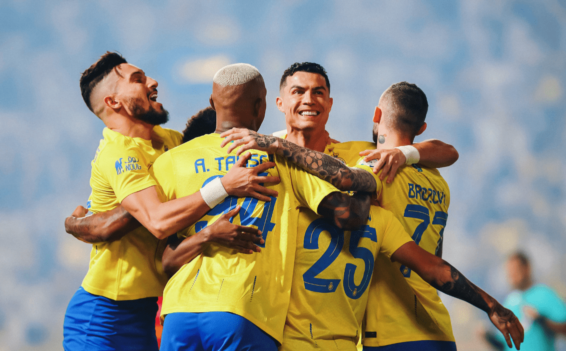 一场2-2让c罗太郁闷,6射门0进球,世界波绝平太炸裂_利雅得_胜利