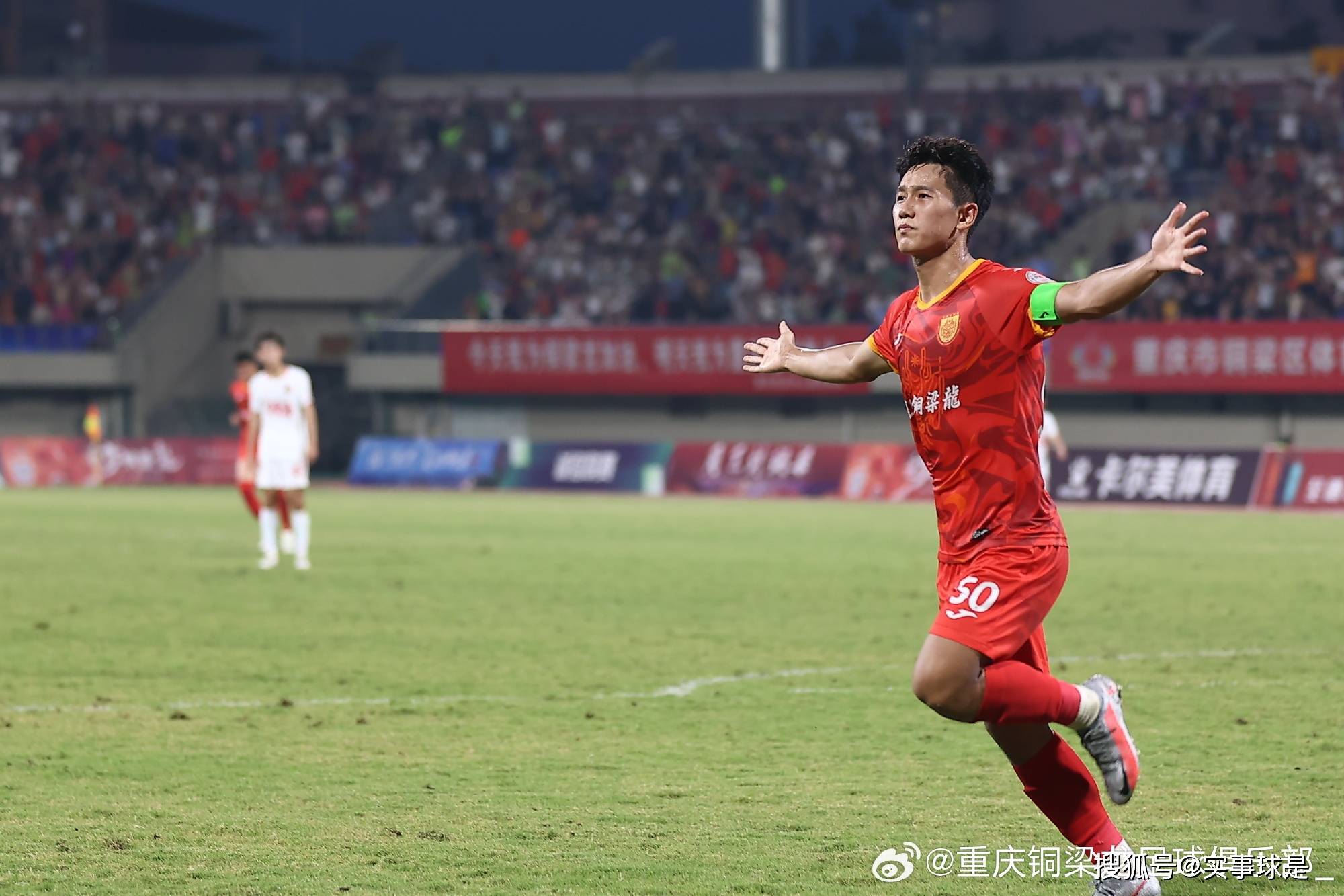 云南1-0大连!冲甲4队积分成等差数列,看看最后2轮对手是谁