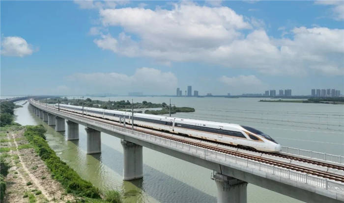 10月11日起全国铁路实行新列车运行图,武进站金坛站新增多趟旅客列车