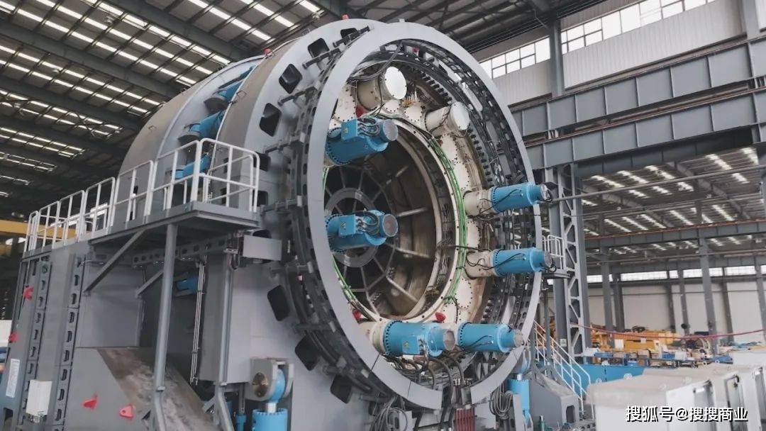 铁建重工自主研制全球最大直径盾构机主轴承在长沙下线_制造_试验