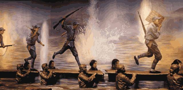 三十多名农村妇女,用身体撑起了一座急行军的桥梁_桂芳_解放军_汶河