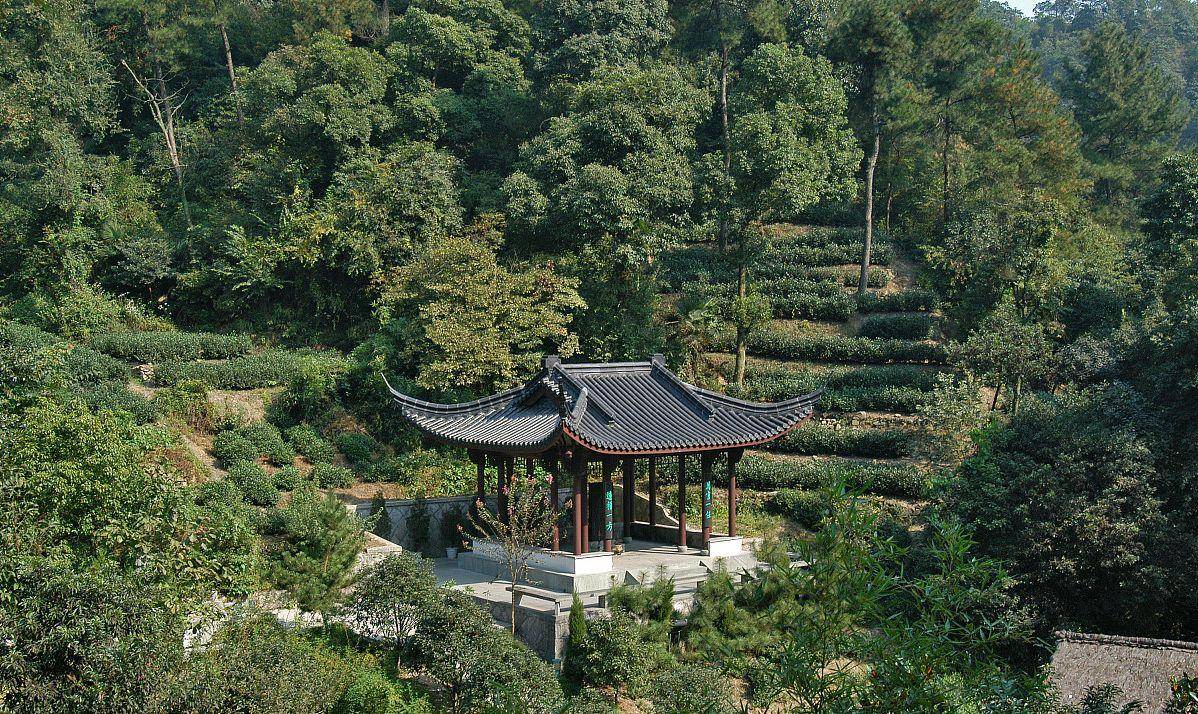 杭州绾波亭一处令人非常向往的风景_亭子_游客_西湖