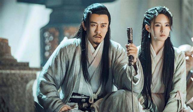 杨不悔和张无忌青梅竹马,为何会爱上殷梨亭,而不选择张无忌呢?