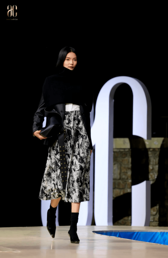 高端女装设计师品牌集合店anna caselli(安娜凯瑟莉)的同名自有品牌