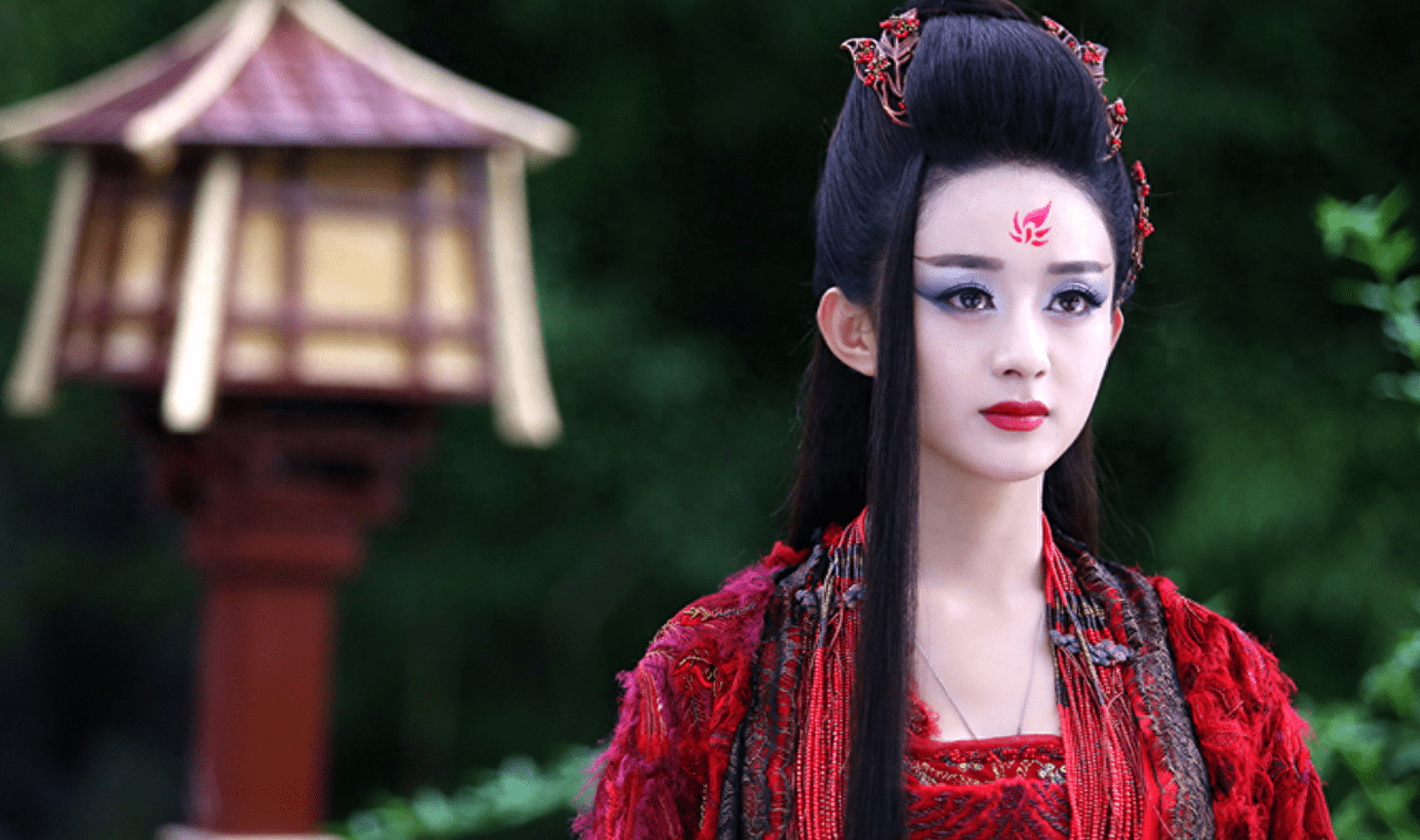 让赵丽颖爆红,却让14岁的她被群嘲退圈,不愿重返内娱_陆子艺_杨紫_小