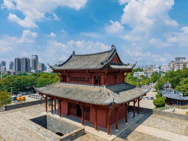 武昌·1800首届武昌古城保护发展论坛在汉圆满召开_文化_历史_城市