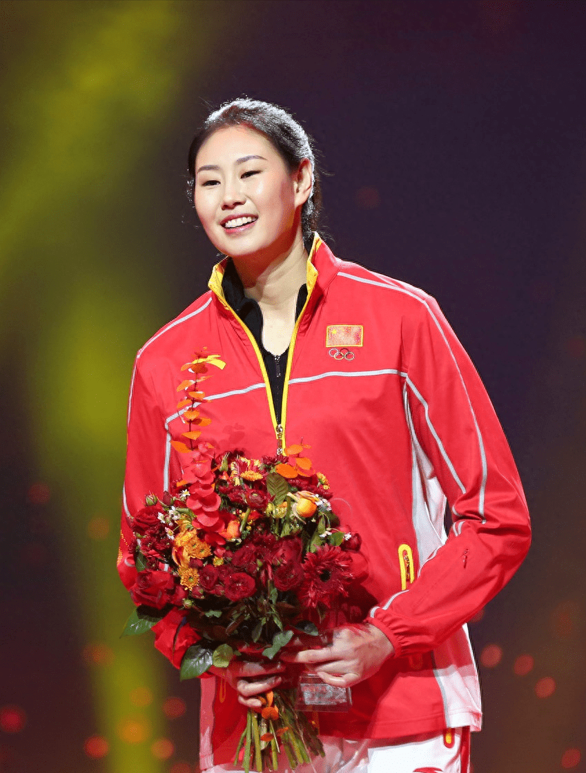 女排6大名将成剩女:最大42岁 网友:个子太高_徐云丽_中国女排_奥运会