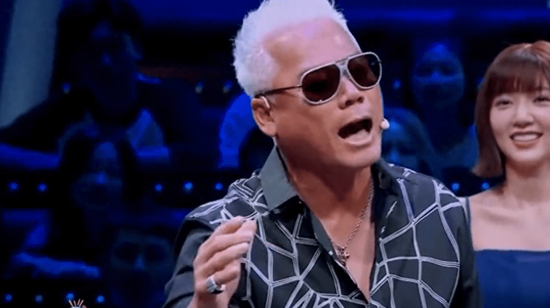 他的只有巫启贤的一句"感谢张宇",再加上一本正经却意外搞笑地鞠躬