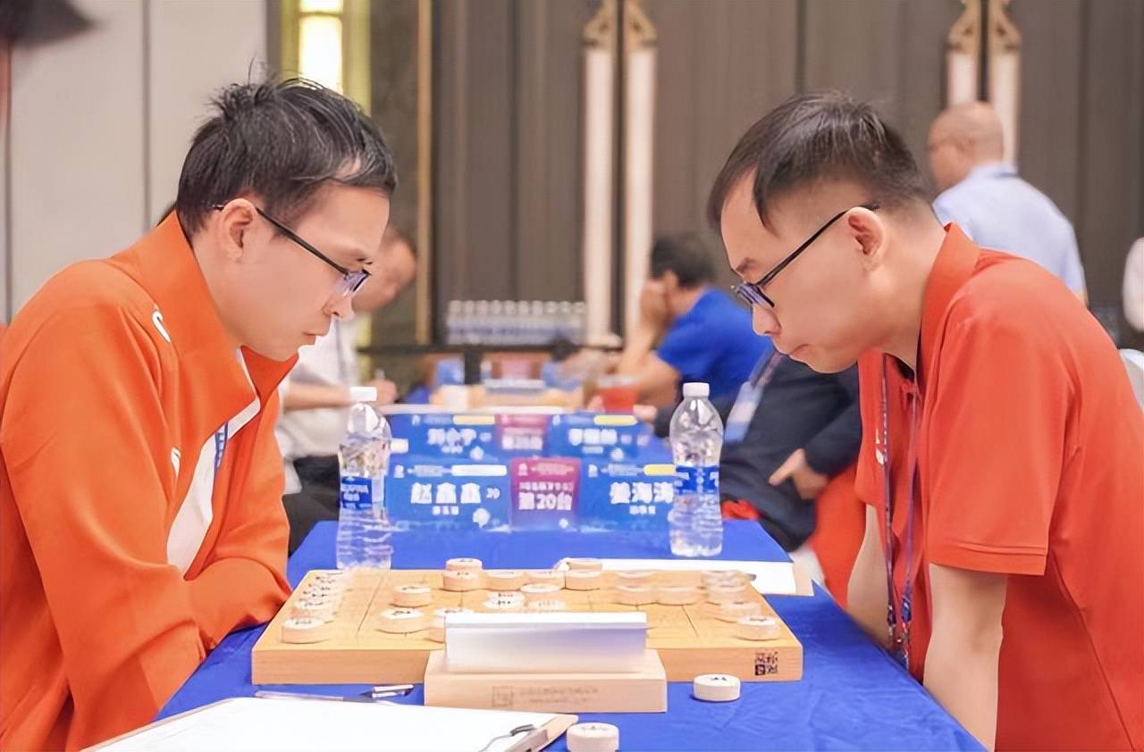 智运会象棋比赛开棋 490名棋手争夺11枚金牌_个人_男子_专业组