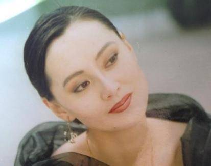 大宋佳:和大21岁京剧艺术家结婚,却在患病时离去,现儿女双全_张学津