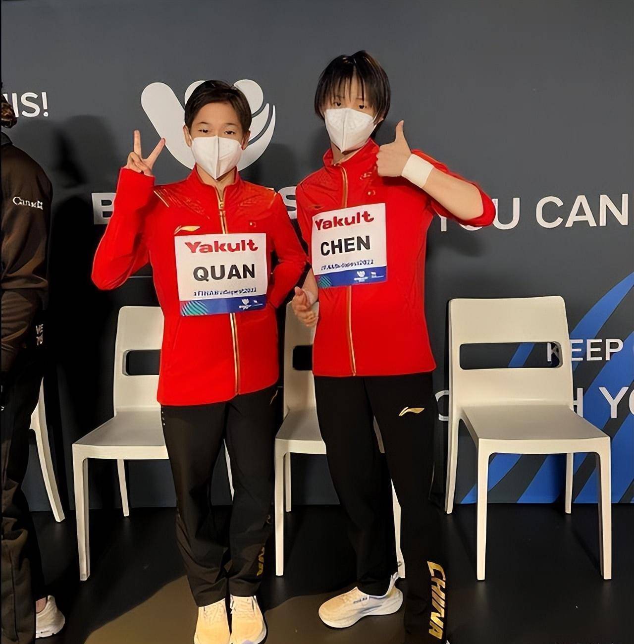 在比赛开始之前,陈芋汐和教练史美琴也对全红婵的实力产生了质疑.