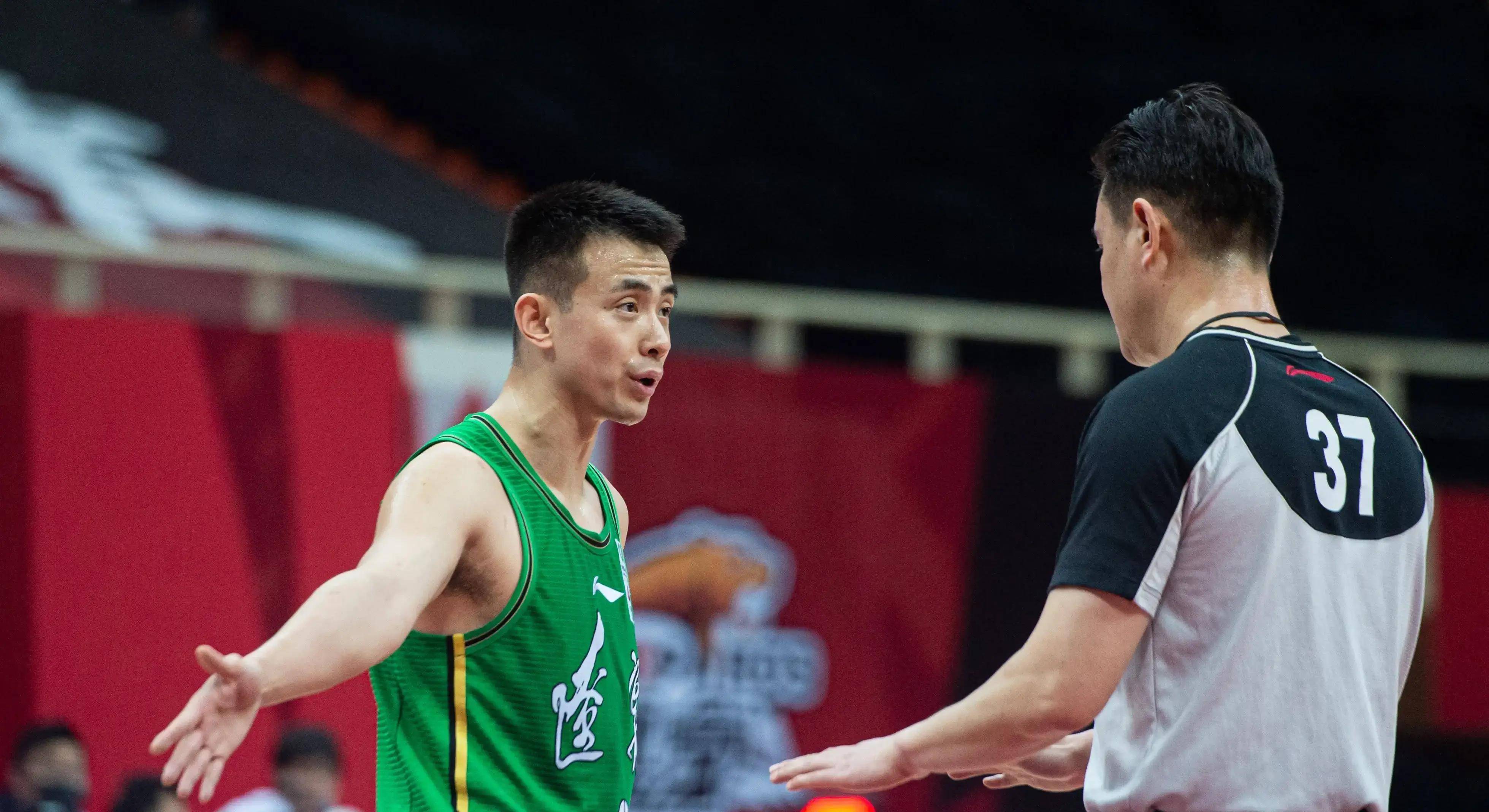 赵继伟受伤,弗格26 7 3,张镇麟23 4,辽宁108-94击败四川!