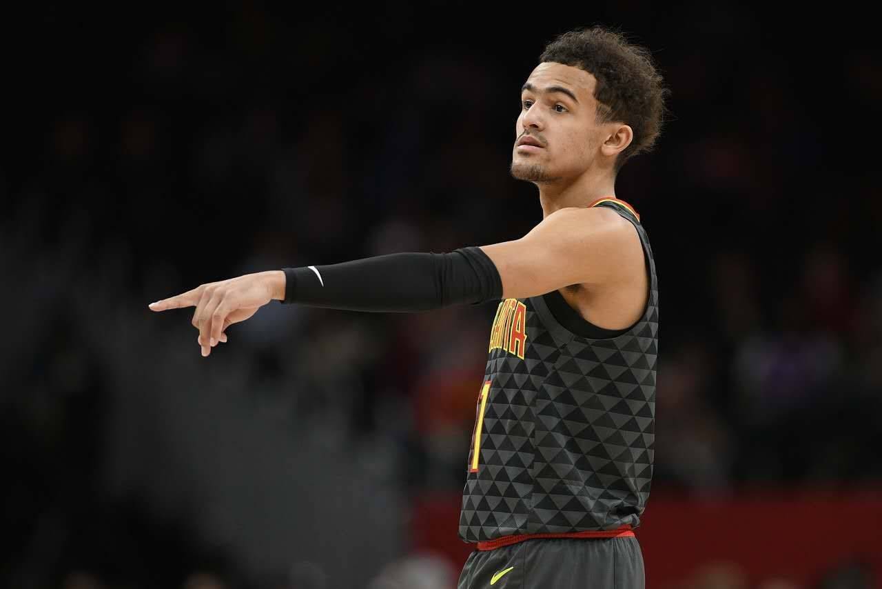 榜眼米勒nba首秀砍下13分3板2助,特雷杨23分9助,三球15分10助攻_比赛