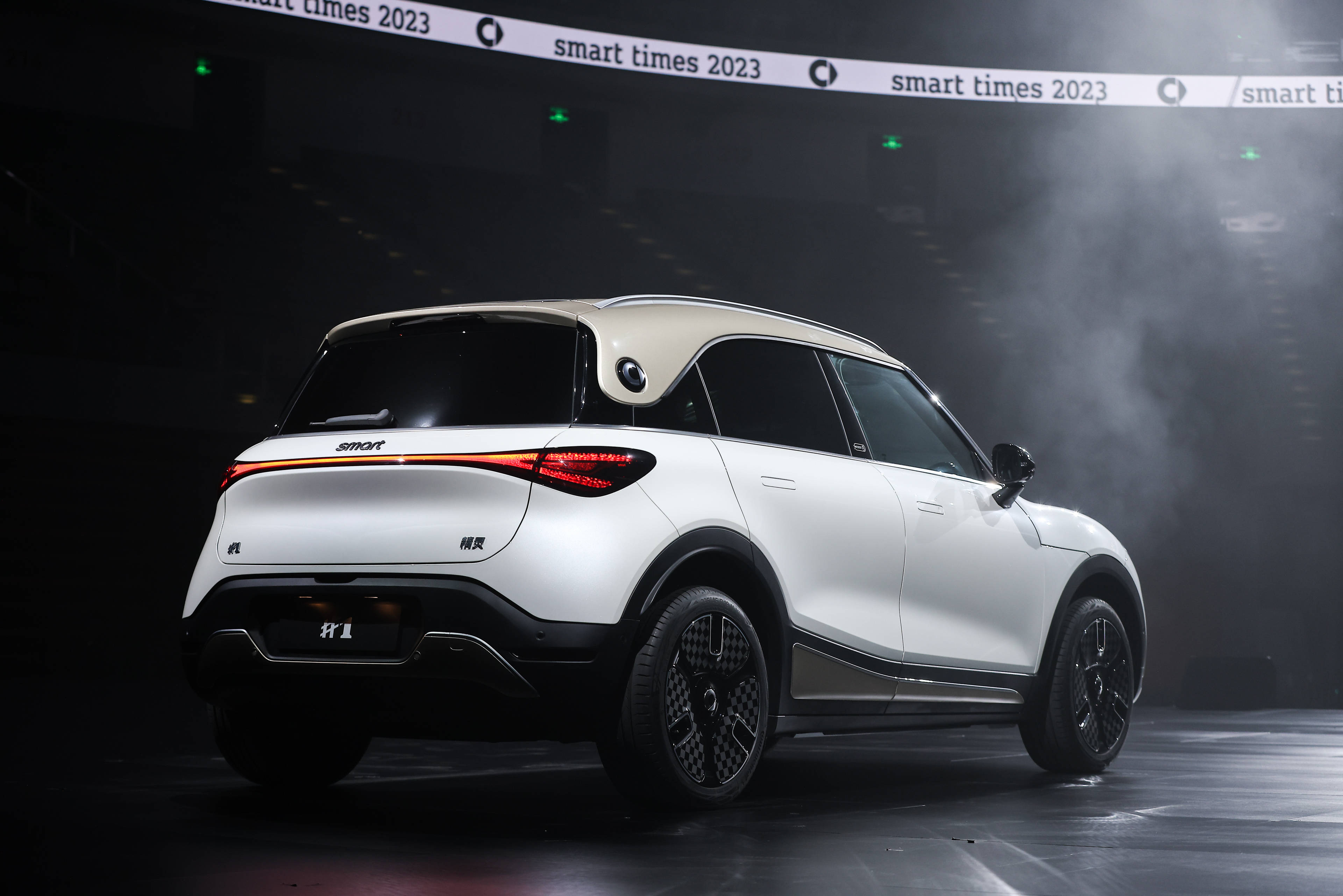 20万级超值电动车:全新smart精灵#1铂金版_搜狐汽车_搜狐网