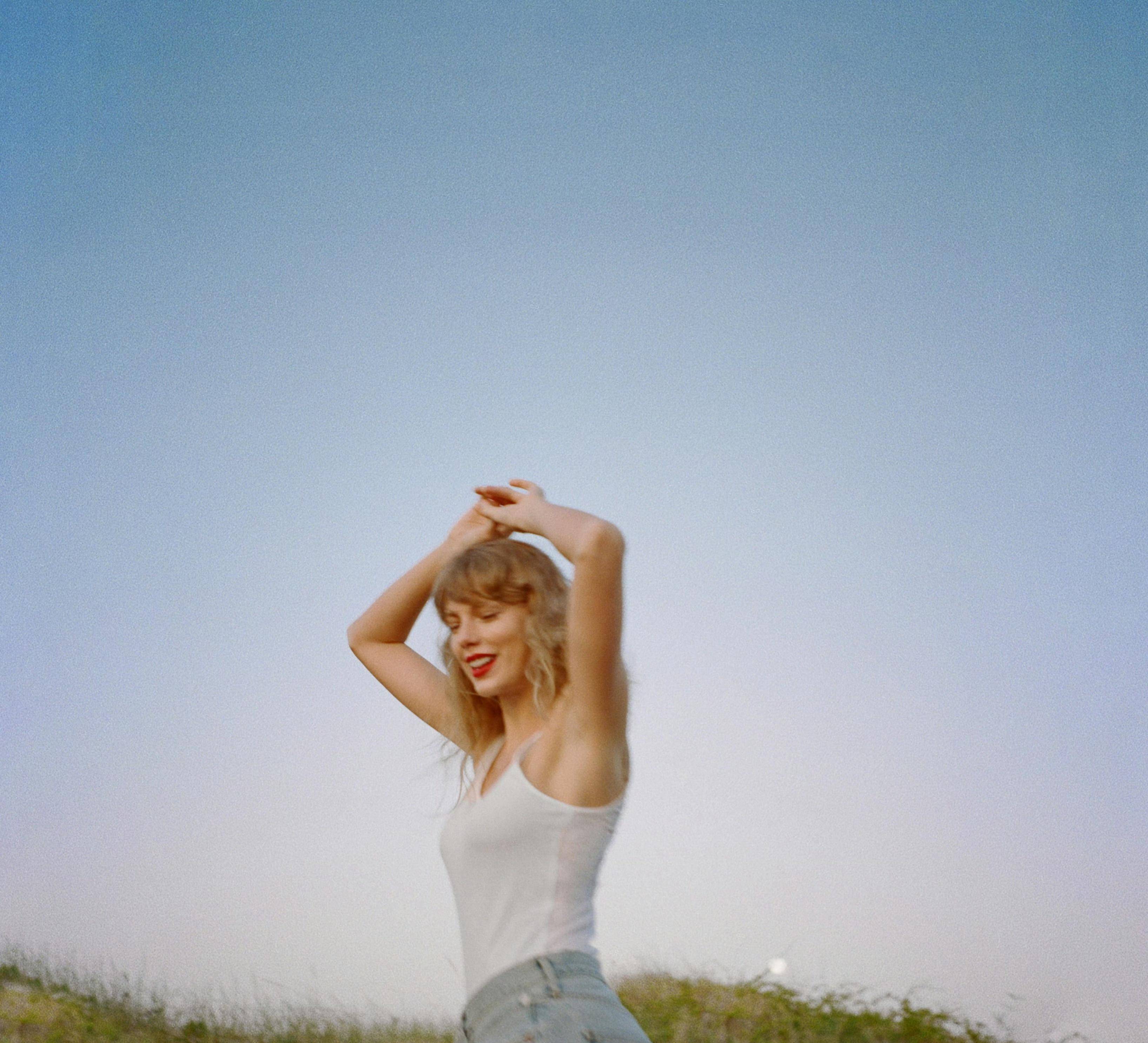 沾沾福气!泰勒·斯威夫特资产突破十位数,跻身10亿美元富豪行列