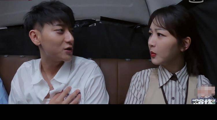 黄子韬节目太入戏,和杨紫互动像情侣吵架,喊"老婆"太甜了!