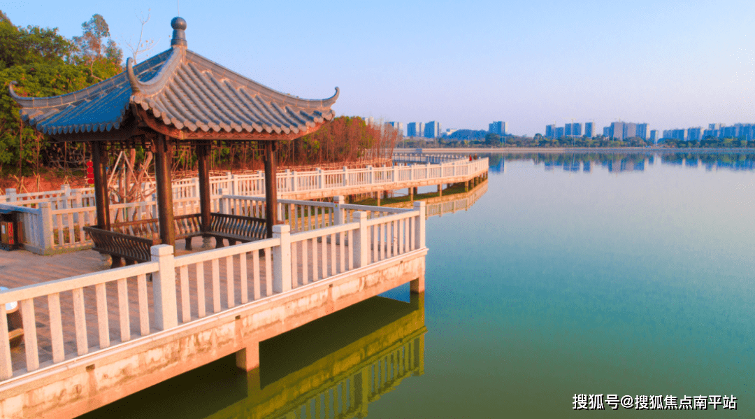 广州增城【合景臻湖誉园】欢迎您丨24小时电话_价格_户型_地址-首页