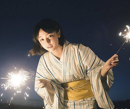 本以为诸葛大力的汉服照就"美炸",看到她的和服造型,上头了!