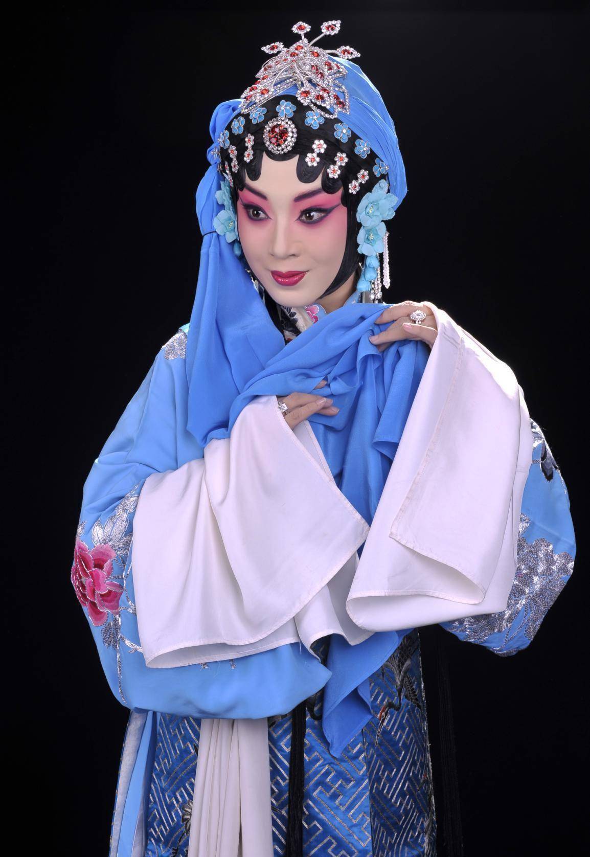 北京京剧院一手好牌打稀烂的演员:赵燕侠,王蓉蓉,谭正岩,姜亦珊_老生