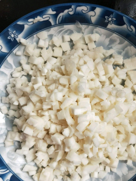 四喜丸子，一道吉祥如意菜，加入这些材料，这样做才好吃(图5)