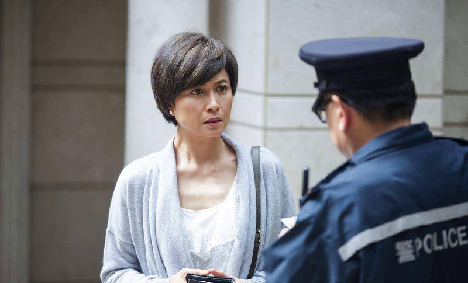 获粉丝举办见面会,58岁状态佳仍单身_邵美琪_活动_互动