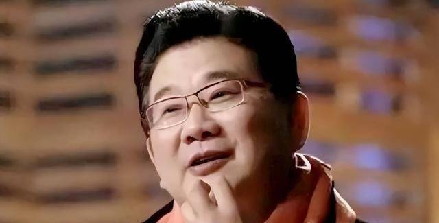 从"上海第一主持人",到沦为全网笑柄,曹可凡终于走到这一步_金星_节目
