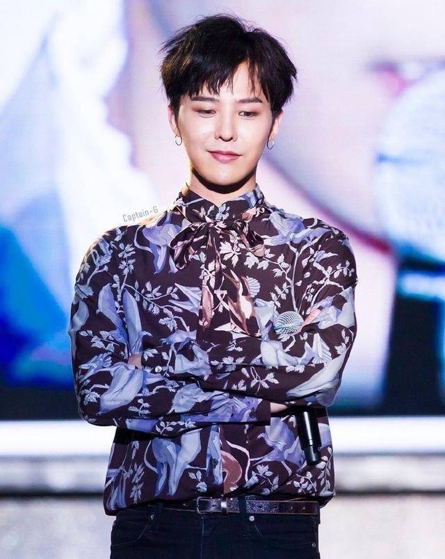 bigbang权志龙否认吸毒,此前没有做出回应,是因为他没经纪公司_娱乐